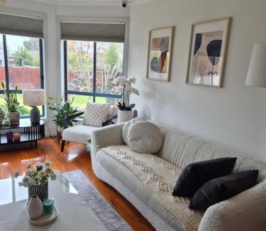 Hillside Maison | Venus Place 2