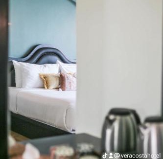 Sang Khom Hôtel | Vera Costa Hotel