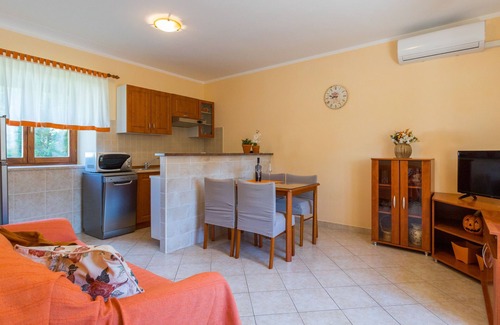 Marceljani Maison | Verbanac by Interhome