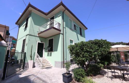 Quartiere XXIV Don Bosco Maison | Verdemare relax & rooms