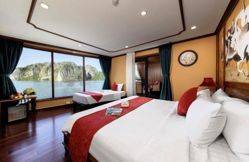 Ha Long Hôtel | Verdure Lotus Grandeur Cruise on Ha Long Bay