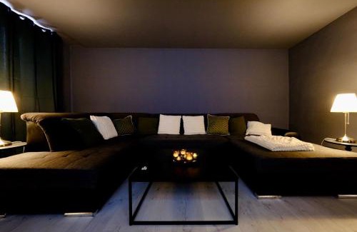La Celle-sous-Gouzon Appartement | Verneuil - Ciné Room
