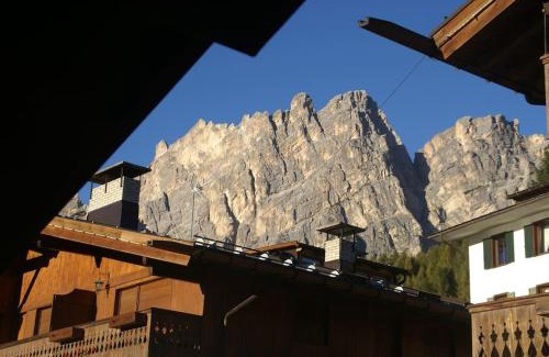 Cortina d'Ampezzo Appartement | Verocai Views by WelcHome