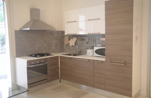Borgo Trento Appartement | Vérone: Appartement moderne près du centre historique avec garage
