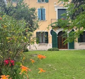 Ovest Appartement | VeronaVera Residenza VillaMarianna