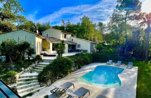 Le Collet Villa | Très Belle Villa avec piscine, aircond, wifi, pétanque, ping-pong