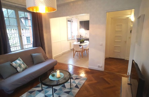 Joigny Appartement | Appartement très lumineux dans le centre historique de joigny