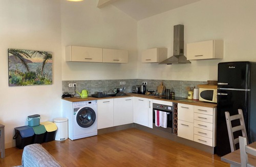 Brantome-en-Perigord Maison | Delightful house - pool access, fibre internet, parking in beautiful Brantôme