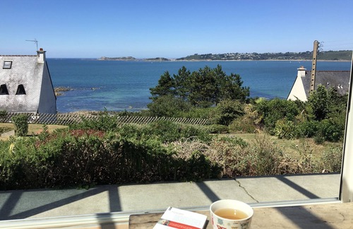 Tredrez-Locquemeau Maison | CALME-CONFORT- VUE MER SUPERBE - VERANDA- GRAND JARDIN CLOS-PLAGE 5mn à pied