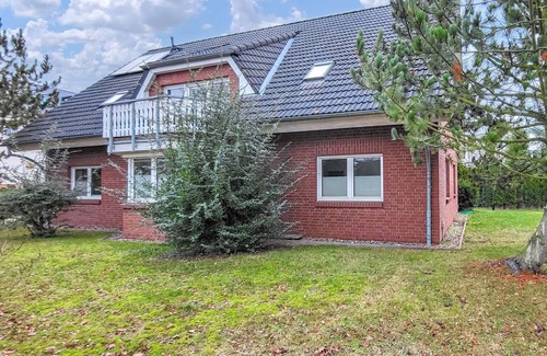 Elmenhorst/Lichtenhagen Appartement | Very comfortable and modern apartment near the beach.