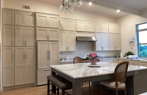 Giddings Maison | Very convenient, beautiful home with great restaurants within walking distance