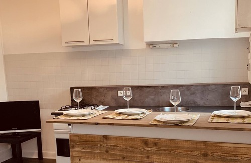Vierzon Appartement | Appartement propre, au calme bien que situé au cœur du vieux Vierzon