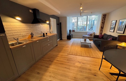 Kleinmachnow Appartement | Very nice apartment quiet location with good parking and terrace
