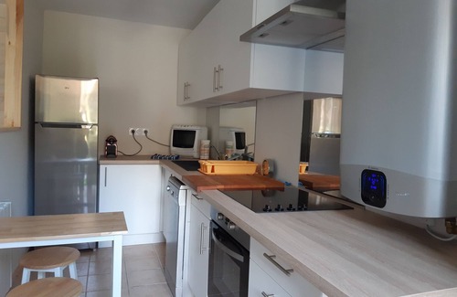Bagneres-de-Luchon Maison | tres agreable appartement en rez de jardin entierement renoveanimaux bienvenus