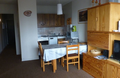 Autrans-Meaudre-en-Vercors Appartement | Appartement très calme dans résidence loin de la route, navette gratuite à 100m