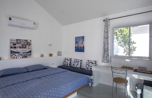 Ko Mak Maison | Very quiet bungalow right next to the horse paddock