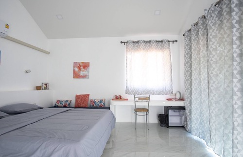 Ko Mak Maison | Very quiet bungalow right next to the horse paddock