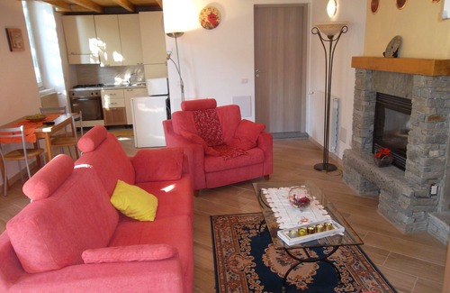 Luino Appartement | Vesna Loft à Luino Bâtiment historique
