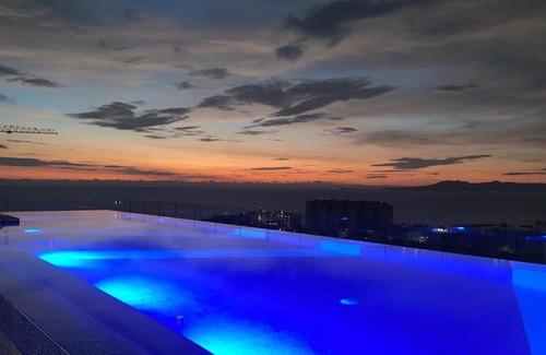 Alta Vista Appartement | VEstrella luxury residence, roof top pool with ocean view, walk to town&beach