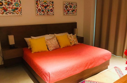 Alta Vista Appartement | VEstrella luxury residence, roof top pool with ocean view, walk to town&beach