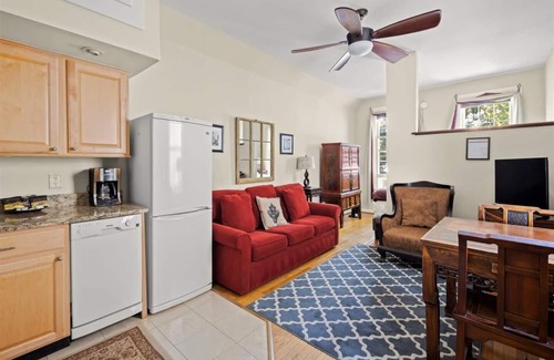 Capitol Hill Copropriété | Refuge parfait pour explorer DC | SÉJOURS À LA NUITÉE, AU MOIS OU À PLUS LONG TERME!
