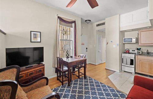 Capitol Hill Copropriété | Refuge parfait pour explorer DC | SÉJOURS À LA NUITÉE, AU MOIS OU À PLUS LONG TERME!