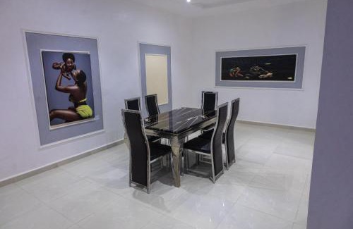 Akure Appartement | VETTAS APARTMENT