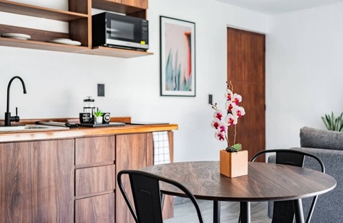 Santa Maria la Ribera Appartement | VH | Despierta en Sta Ma la Ribera | 1BR+gym | 103