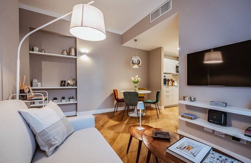Zona Risorgimento Appartement | Via Melzo Junior Suite