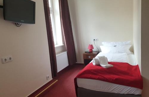 Frankfurt an der Oder Appartement | Viadrina Rooms & Apartments Frankfurt-Oder am Park im Zentrum