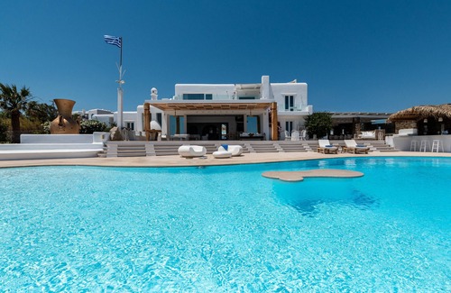 Kalafatis Villa | Vibhu Estate – 10 Bedrooms and Suites