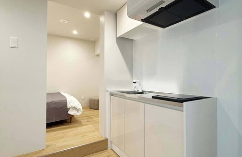 Hiroshima City Centre Appartement | Vibrant 1BR, Downtown, Shopping & Dining Nearby 11