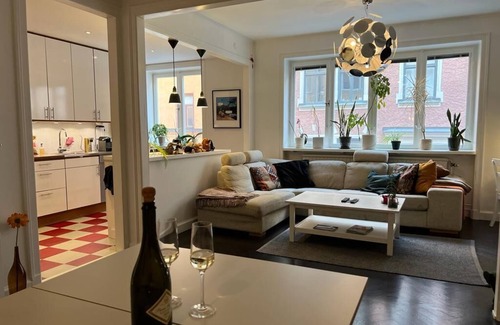 SoFo Appartement | Vibrant neighbourhood in the heart of popular Södermalm. Safe and central street
