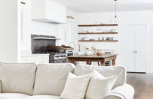 Valatie Maison | Vic at Spring Hill Estate