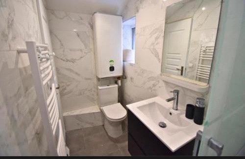Mogneville Appartement | VIC Cottages
