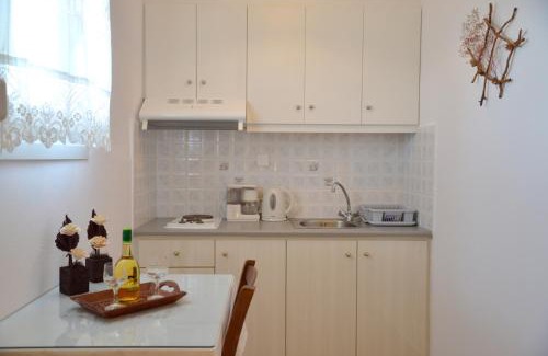 Adamas Appartement | Vichou rooms