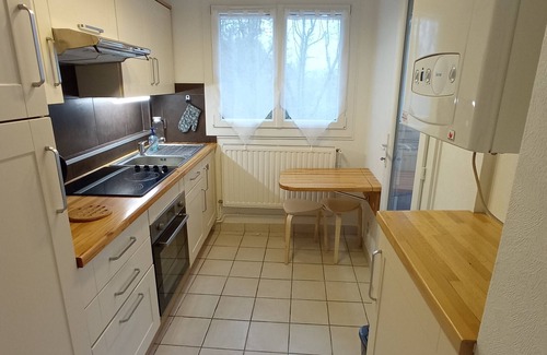 Republique Appartement | 🌳 Vichy - Square République - avec Terrasse - Séjour - Cure - 🐕 🌳