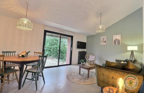 Saint-Georges-de-Chesne Maison | Victor