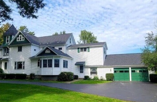 Elma Appartement | Victoria House luxurious country feel, close to town
