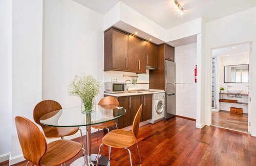 El Ejido Appartement | Appartement lumineux et complet, Malaga Centre