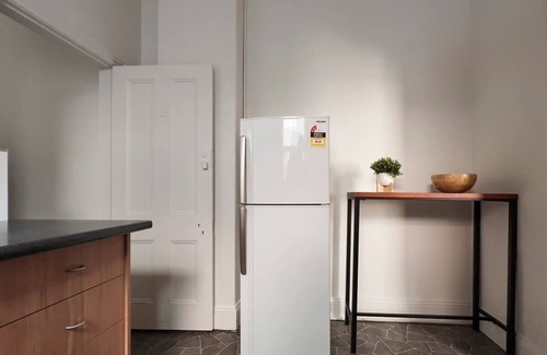North Melbourne Appartement | Victorian Flair in Melbournes Inner north