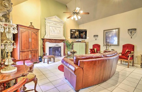 Hernando Maison | Victorian Hernando Home about 25 Miles to Memphis