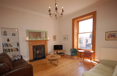 Merchiston Appartement | Villa Victorienne - Bel Appartement City avec 2 Chambres et Parking