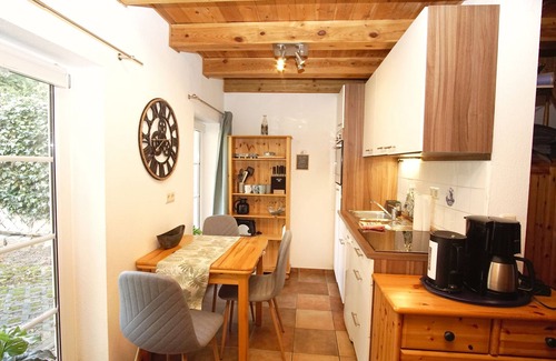 Neddesitz Appartement | Viel Natur und Idyllische Umgebung - Ferienhaus Honigtopf Häuschen Kormorannnest