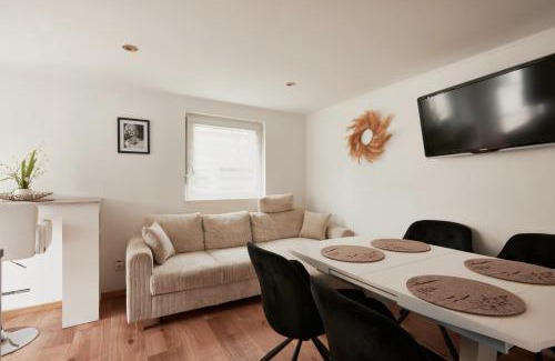 Vienna Maison | Vienna Prestige Luxury 3BD Villa