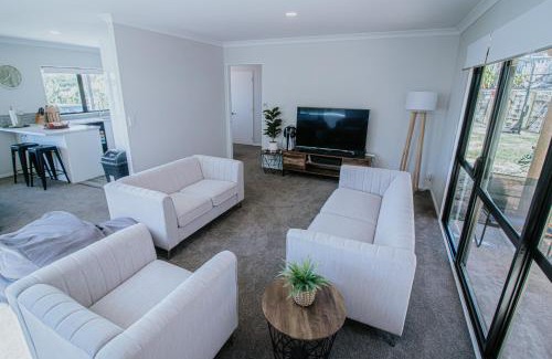 Welcome Bay Maison | Views at Welcome Bay Heights