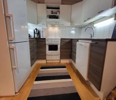 Syote Maison | Viihtyisä ja tilava mökki, Pytkykaksonen B