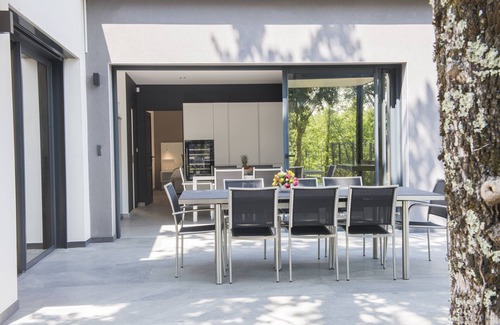 Saint-Etienne-de-Fontbellon Villa | Villa Le Clos des Bleynoux au coeur de l'Ardèche, idéale pour les familles