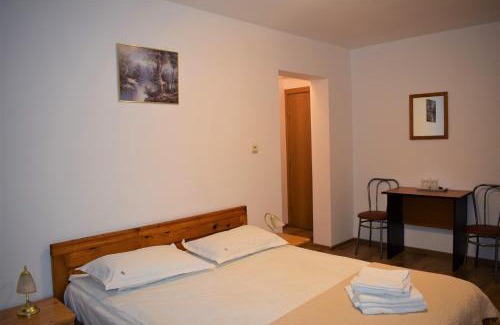 Cioplea Maison | Vila Brad