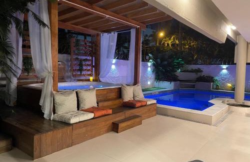 Balneario Praia do Pernambuco Maison | Vila linda com SPA e Piscina a 50 metros da Praia